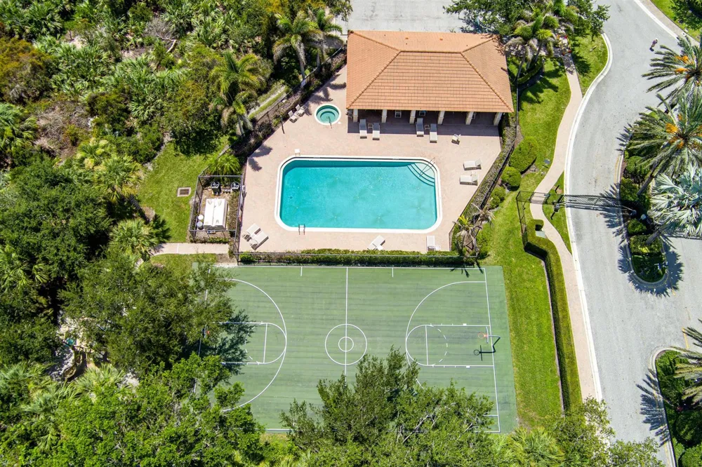 135 SW WALKING Path Stuart, FL 34997