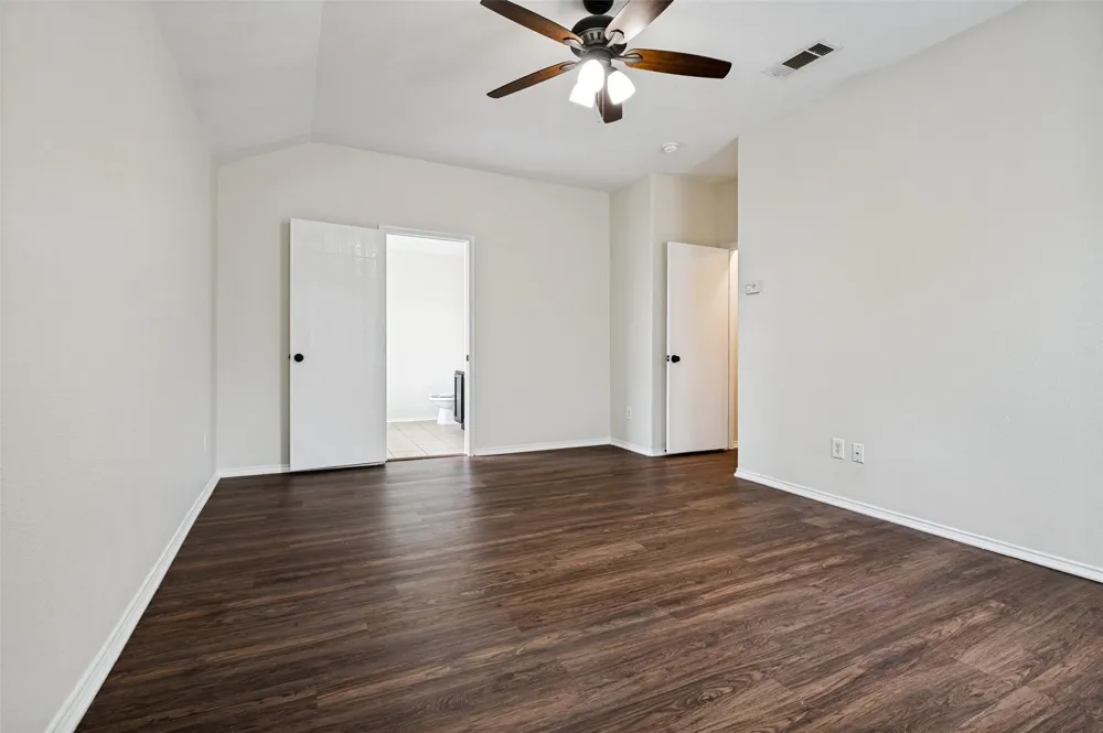 614 Hearthstone Drive Lancaster, TX 75146
