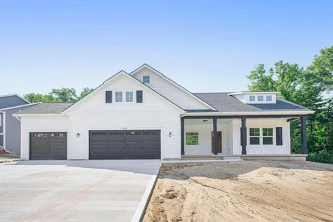 9689 Saint Ives Drive