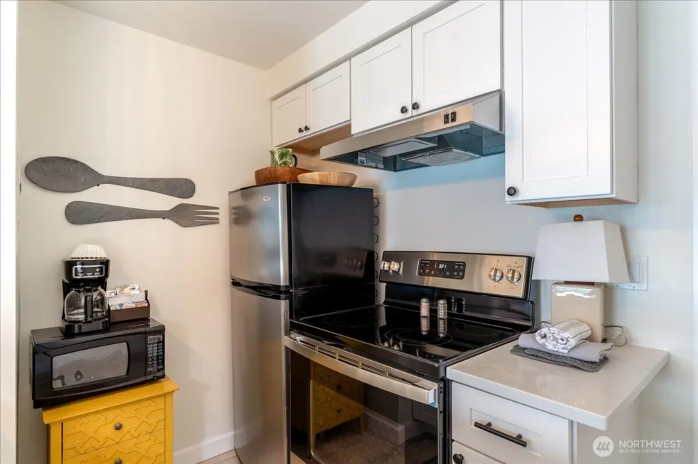 322 W Woodin 301 & 301A Avenue Chelan, WA 98816