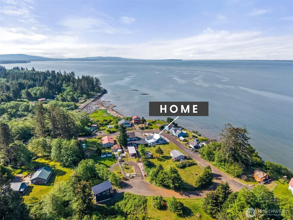 4 Bayshore Road South Bend, WA 98586