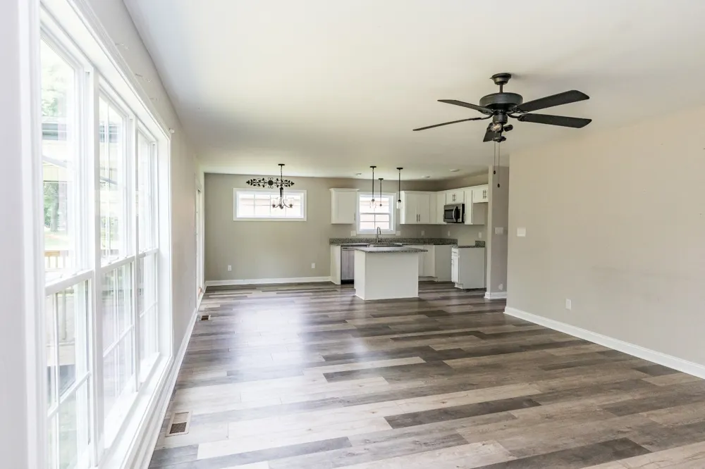 120 Teds Trail Trenton, KY 42286