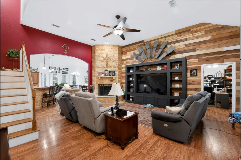 7922 County Road 229 Clyde, TX 79510