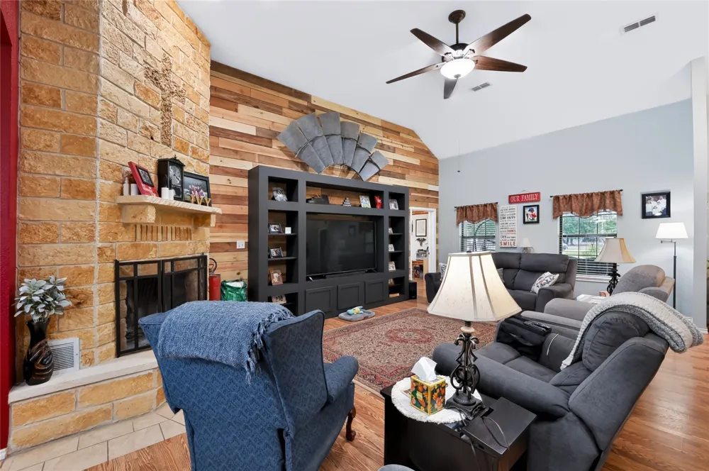 7922 County Road 229 Clyde, TX 79510