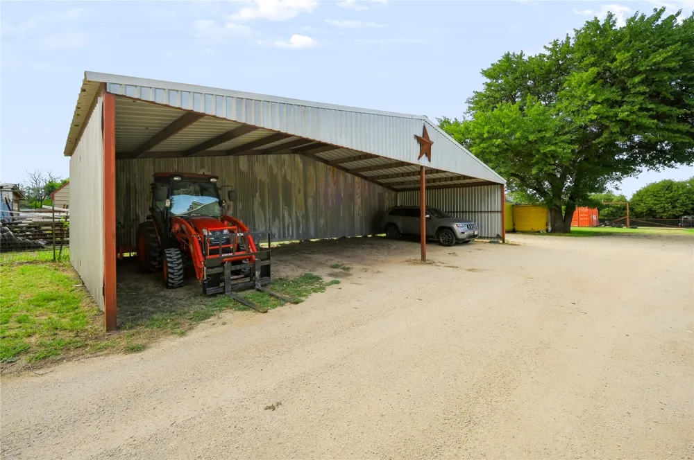 7922 County Road 229 Clyde, TX 79510