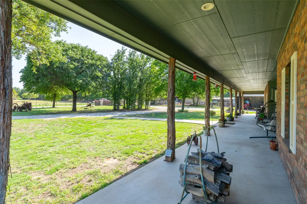 7922 County Road 229 Clyde, TX 79510