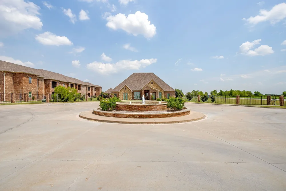 301 County Road 207 #1204 Alvarado, TX 76009
