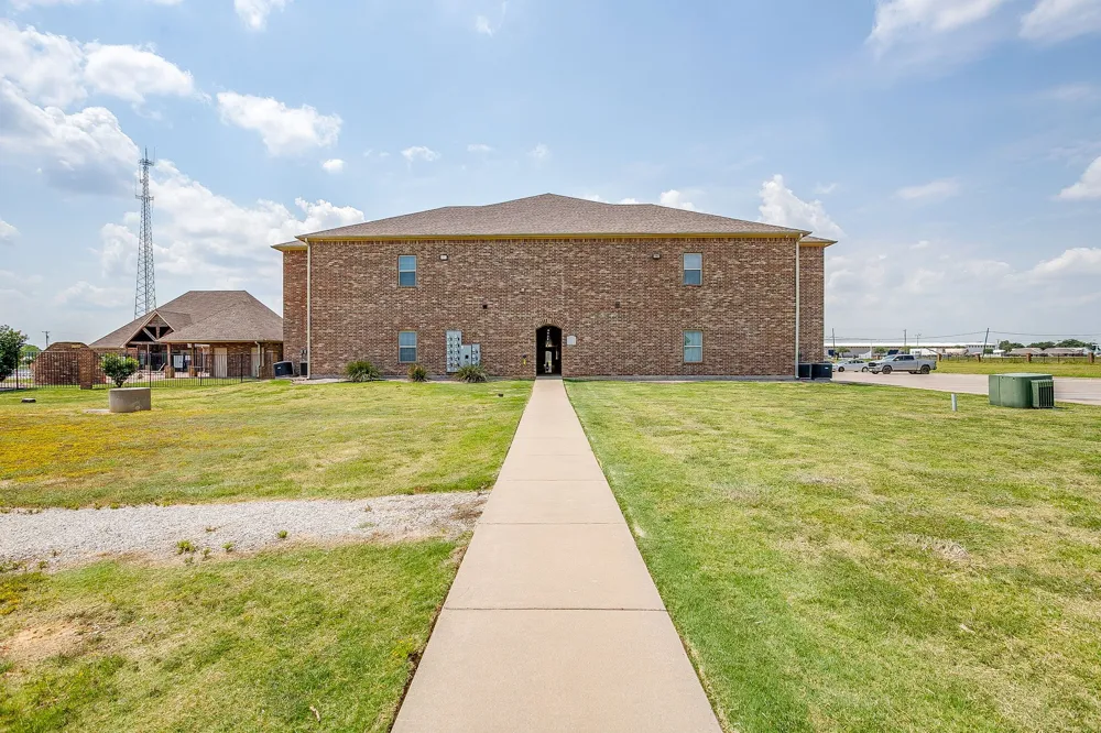 301 County Road 207 #1204 Alvarado, TX 76009