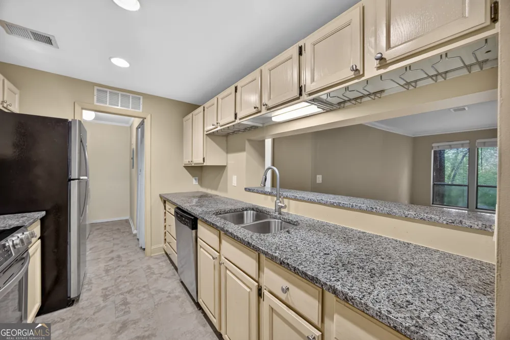 123 Warm Springs CIR Roswell, GA 30075