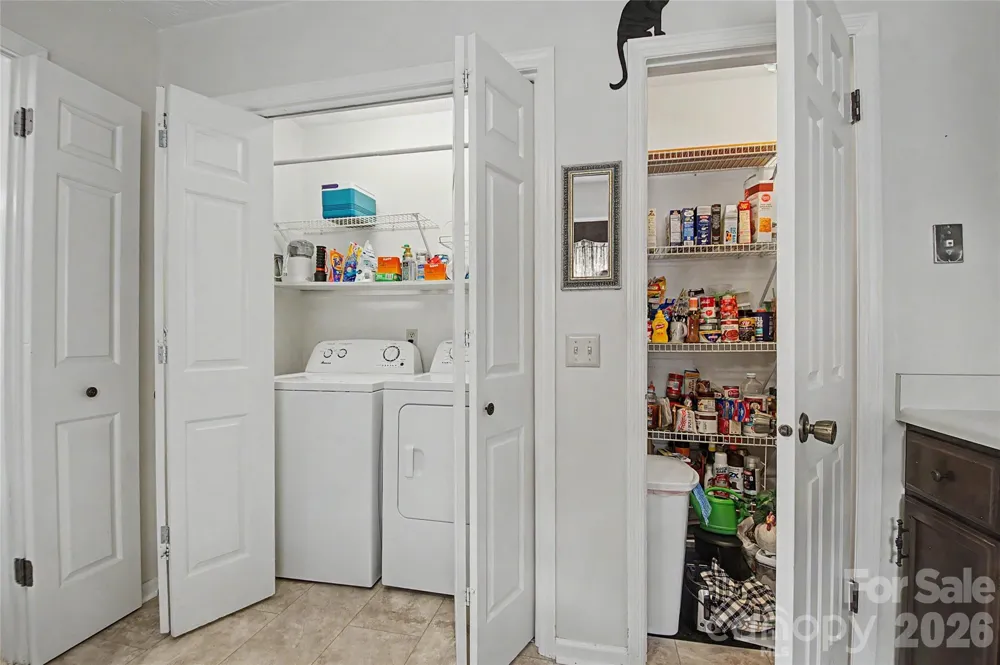 1765 Haywood Manor Road #D Hendersonville, NC 28791