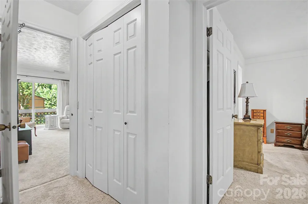 1765 Haywood Manor Road #D Hendersonville, NC 28791