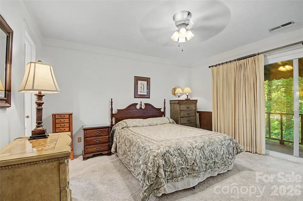 1765 Haywood Manor Road #D Hendersonville, NC 28791