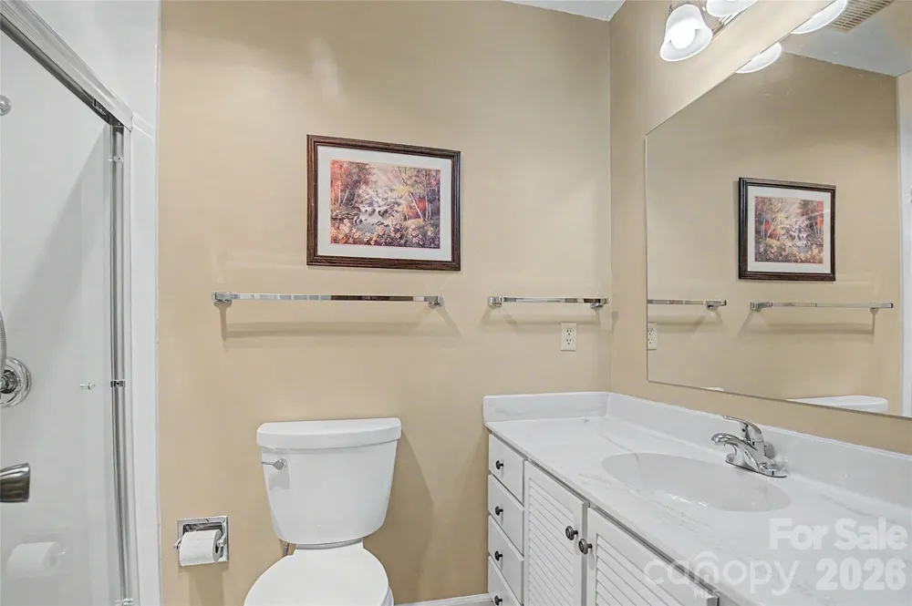 1765 Haywood Manor Road #D Hendersonville, NC 28791
