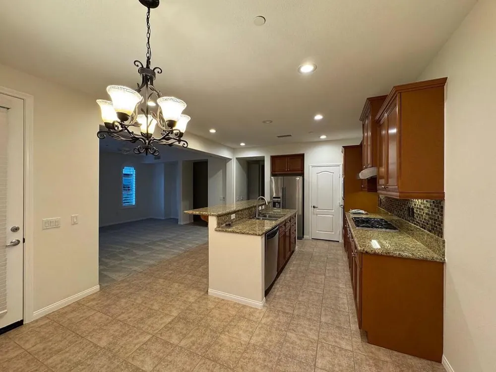6375 Via Stasera Palm Desert, CA 92260