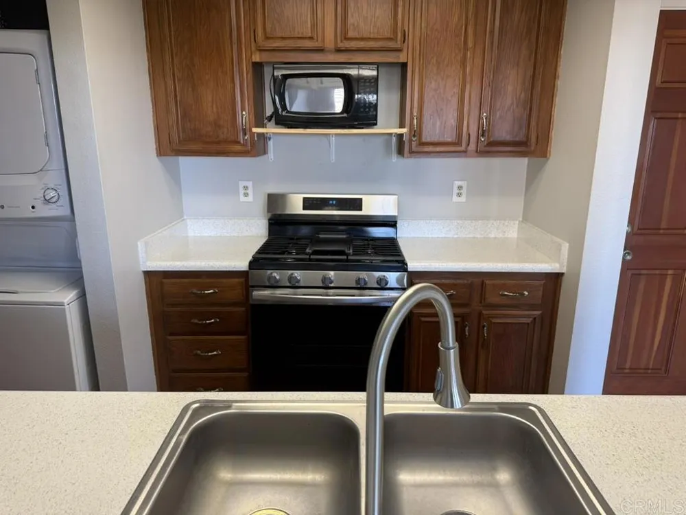 3029 Blue Oak Court Spring Valley, CA 91978