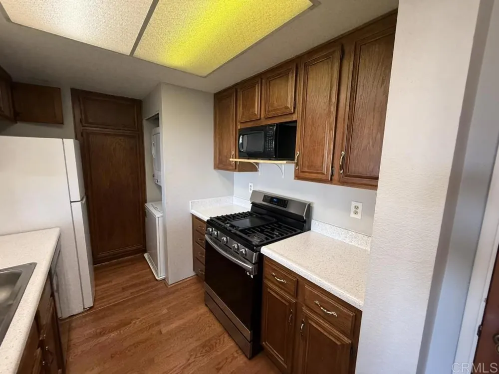 3029 Blue Oak Court Spring Valley, CA 91978