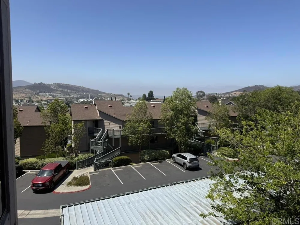 3029 Blue Oak Court Spring Valley, CA 91978
