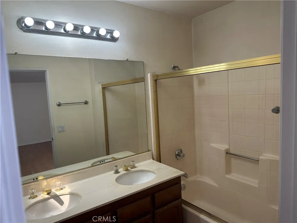 3823 Foster Avenue Baldwin Park, CA 91706