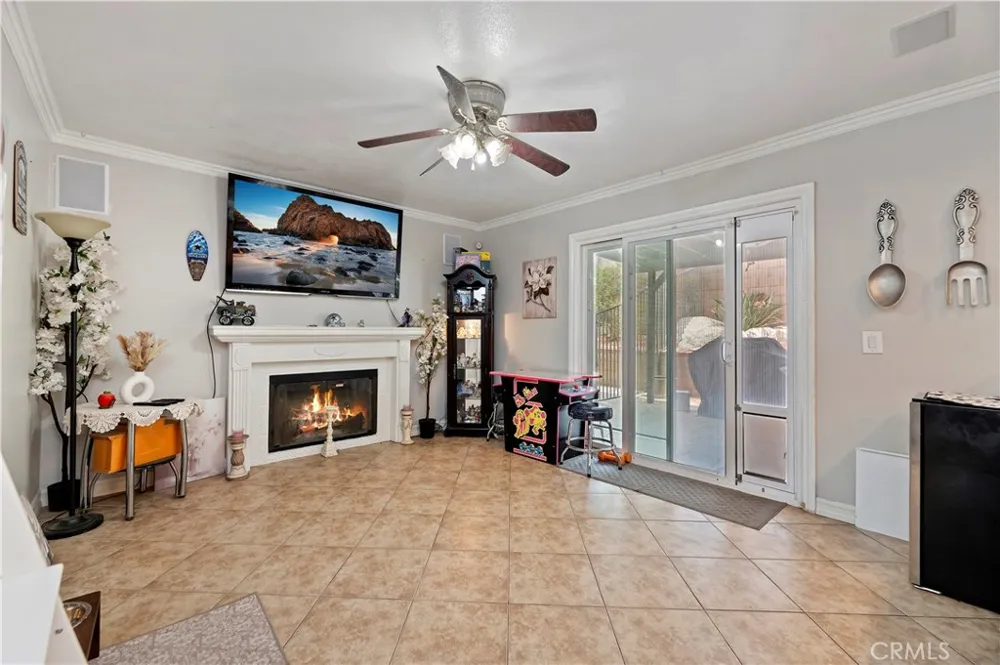 12685 Oriole Avenue Grand Terrace, CA 92313
