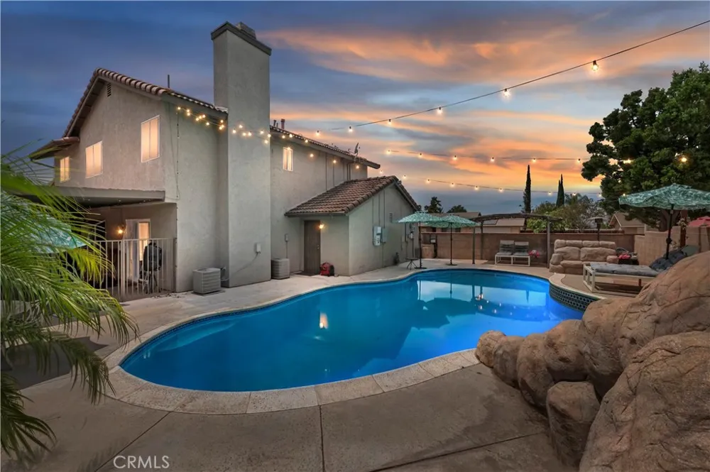 12685 Oriole Avenue Grand Terrace, CA 92313
