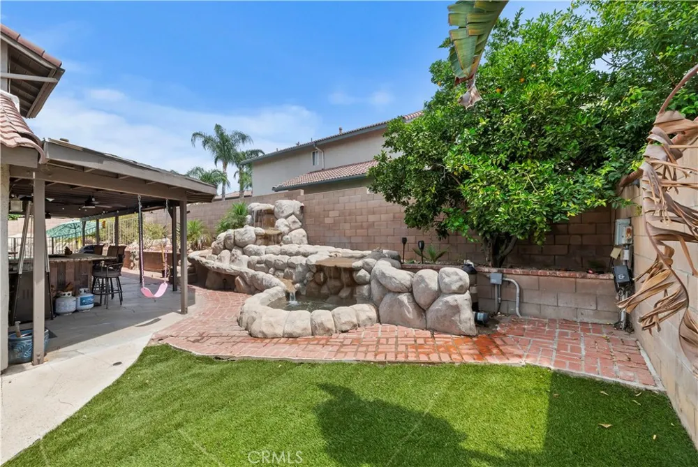 12685 Oriole Avenue Grand Terrace, CA 92313