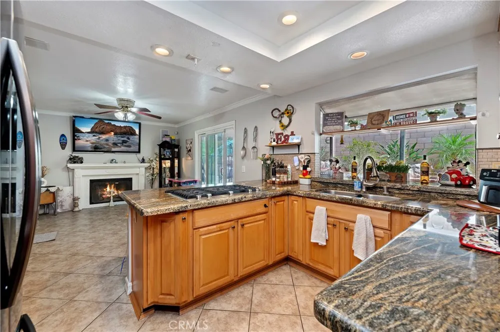 12685 Oriole Avenue Grand Terrace, CA 92313