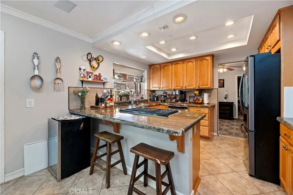 12685 Oriole Avenue Grand Terrace, CA 92313