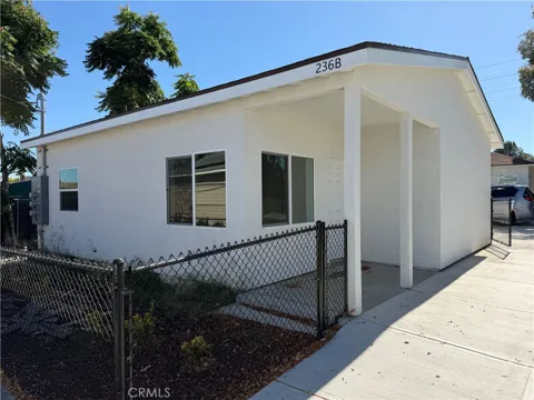 236 S 1st