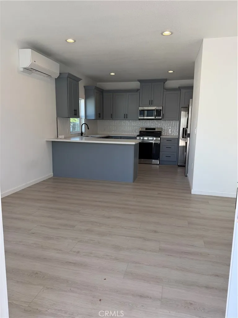 236 S 1st Upland, CA 91786