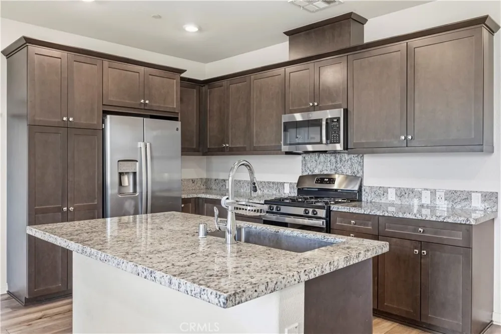 22760 Harmony Drive Saugus, CA 91350