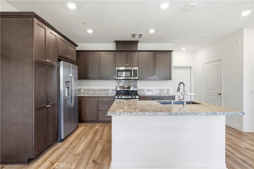 22760 Harmony Drive Saugus, CA 91350