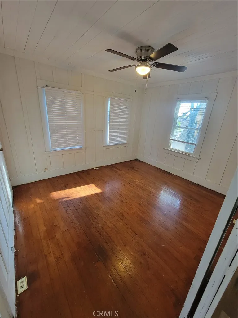 6034 Washington Whittier, CA 90601