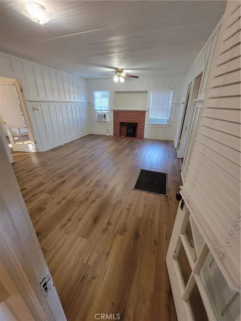 6034 Washington Whittier, CA 90601