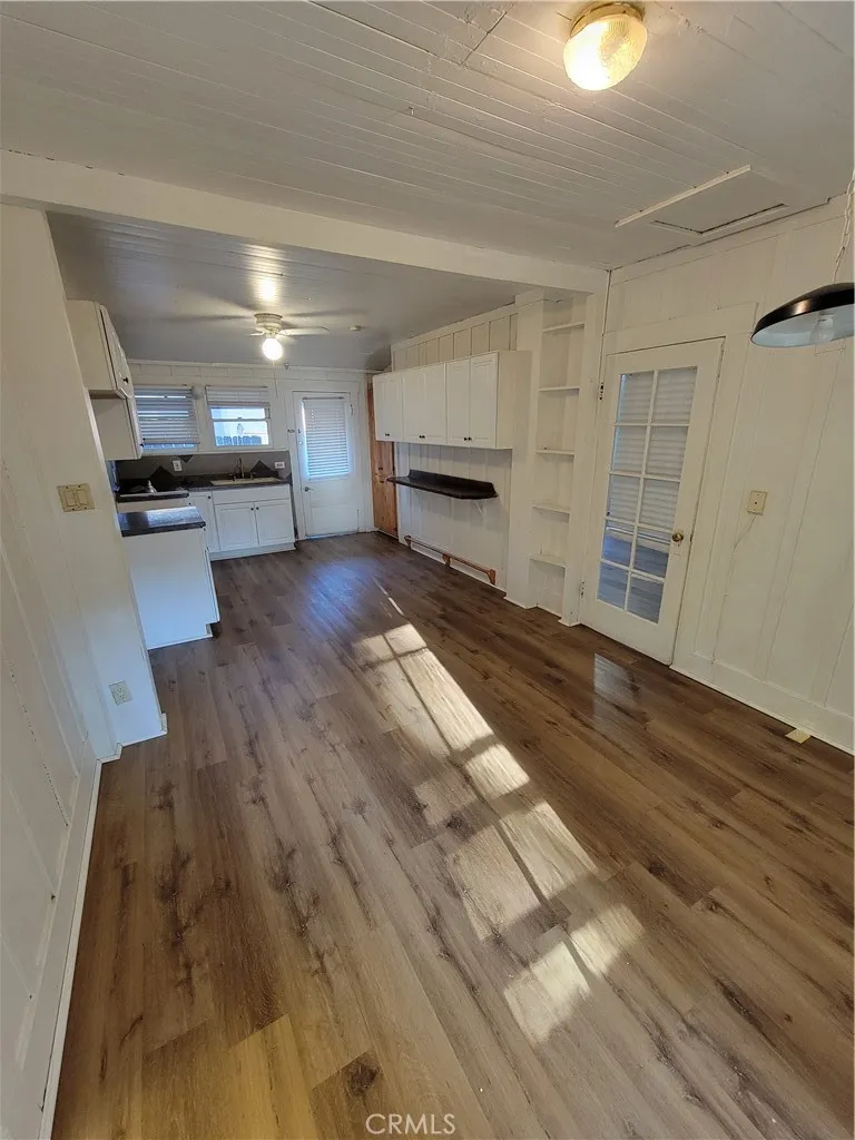 6034 Washington Whittier, CA 90601
