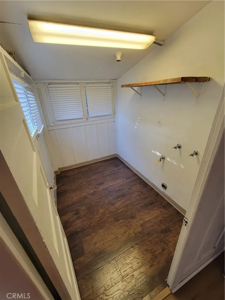 6034 Washington Whittier, CA 90601