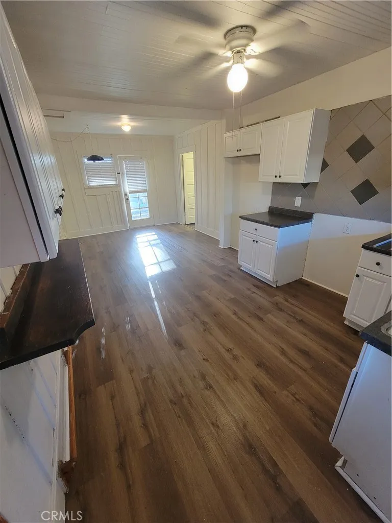 6034 Washington Whittier, CA 90601