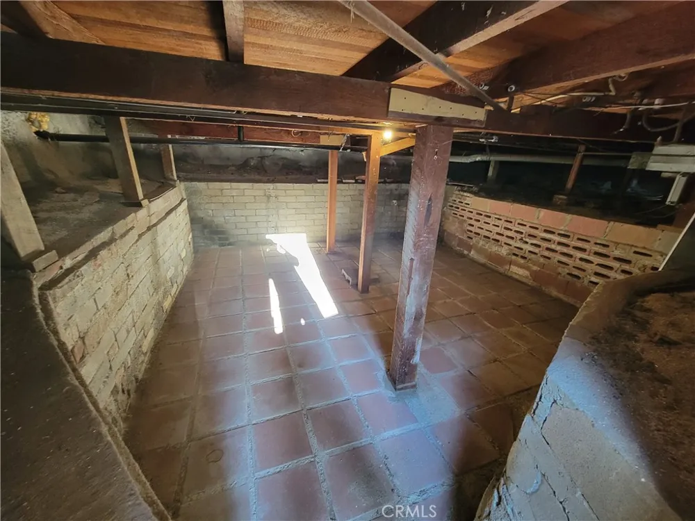 6034 Washington Whittier, CA 90601