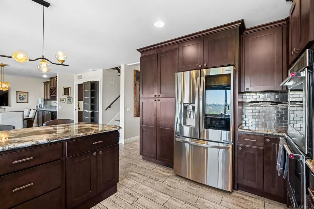 736 San Mario Drive Solana Beach, CA 92075