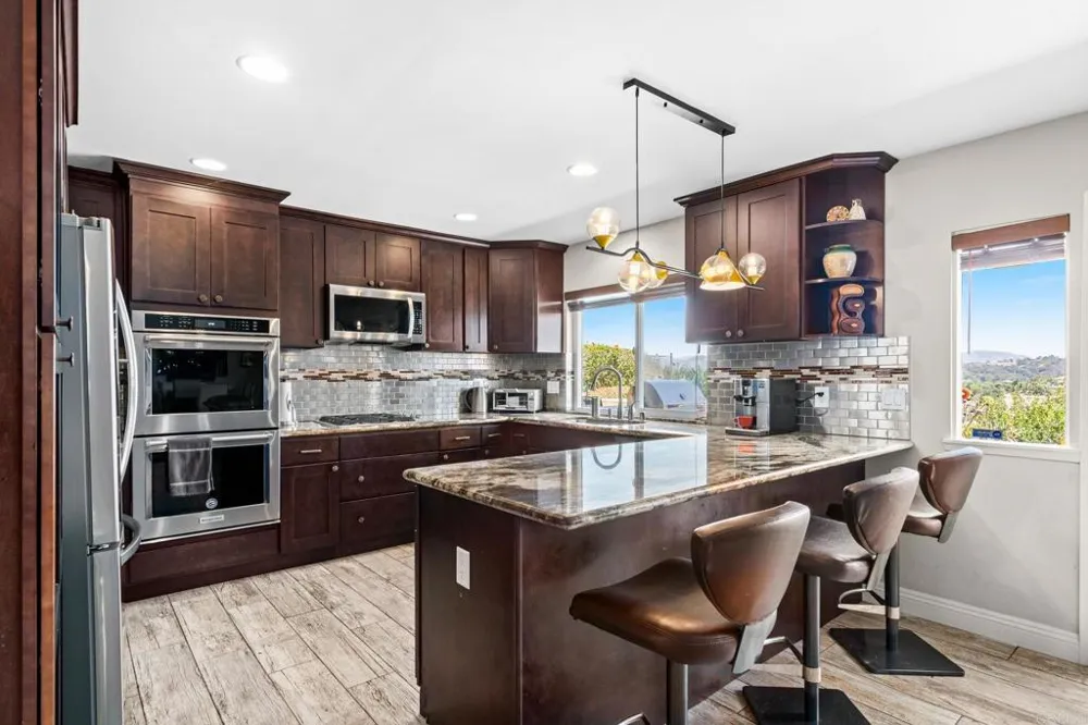 736 San Mario Drive Solana Beach, CA 92075