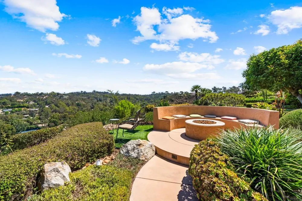 736 San Mario Drive Solana Beach, CA 92075