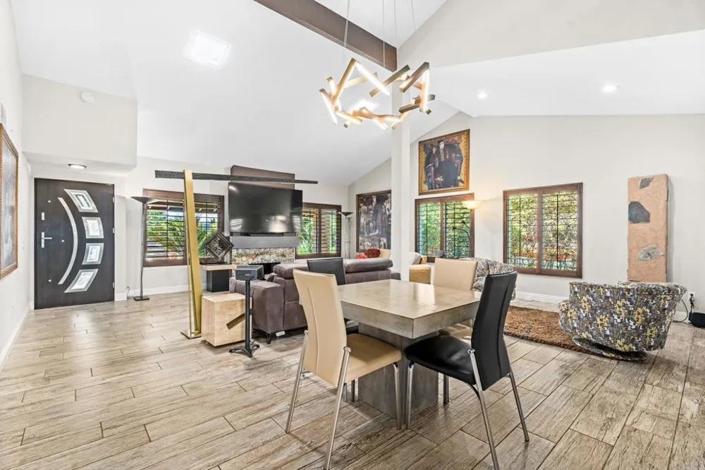 736 San Mario Drive Solana Beach, CA 92075