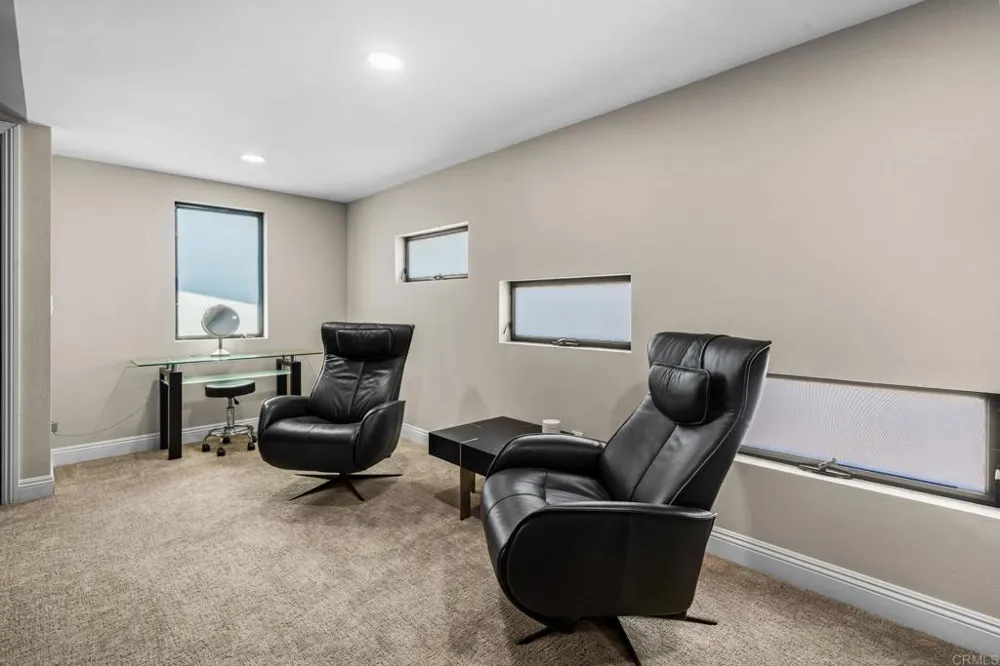 736 San Mario Drive Solana Beach, CA 92075