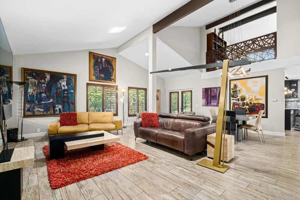 736 San Mario Drive Solana Beach, CA 92075