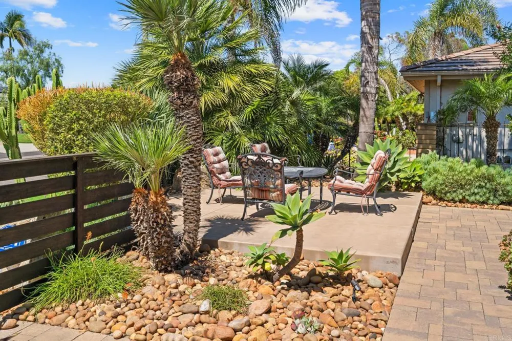 736 San Mario Drive Solana Beach, CA 92075