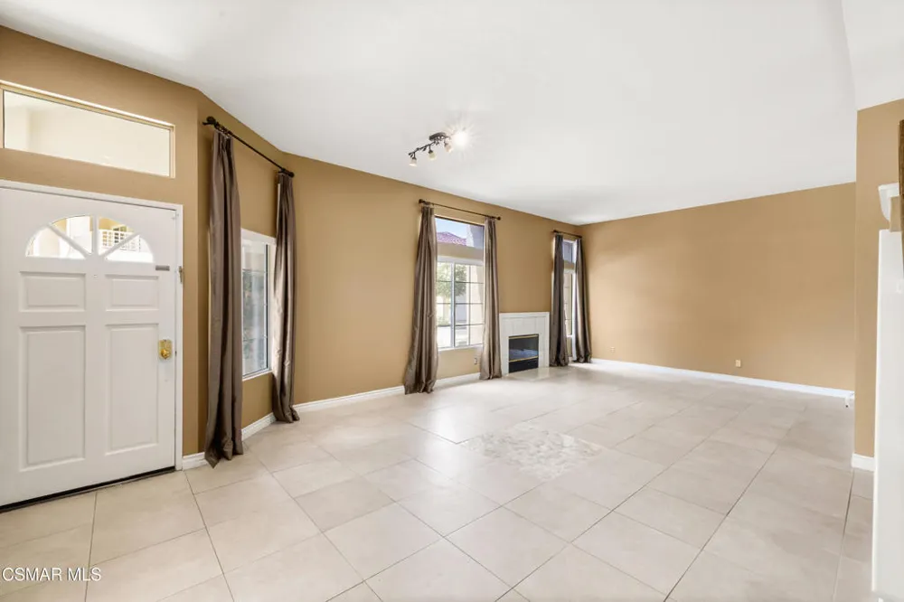 600 Kingswood Lane #G Simi Valley, CA 93065