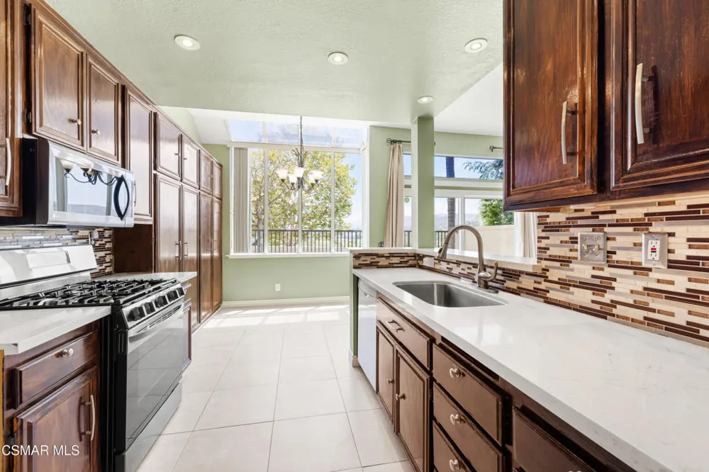 600 Kingswood Lane #G Simi Valley, CA 93065