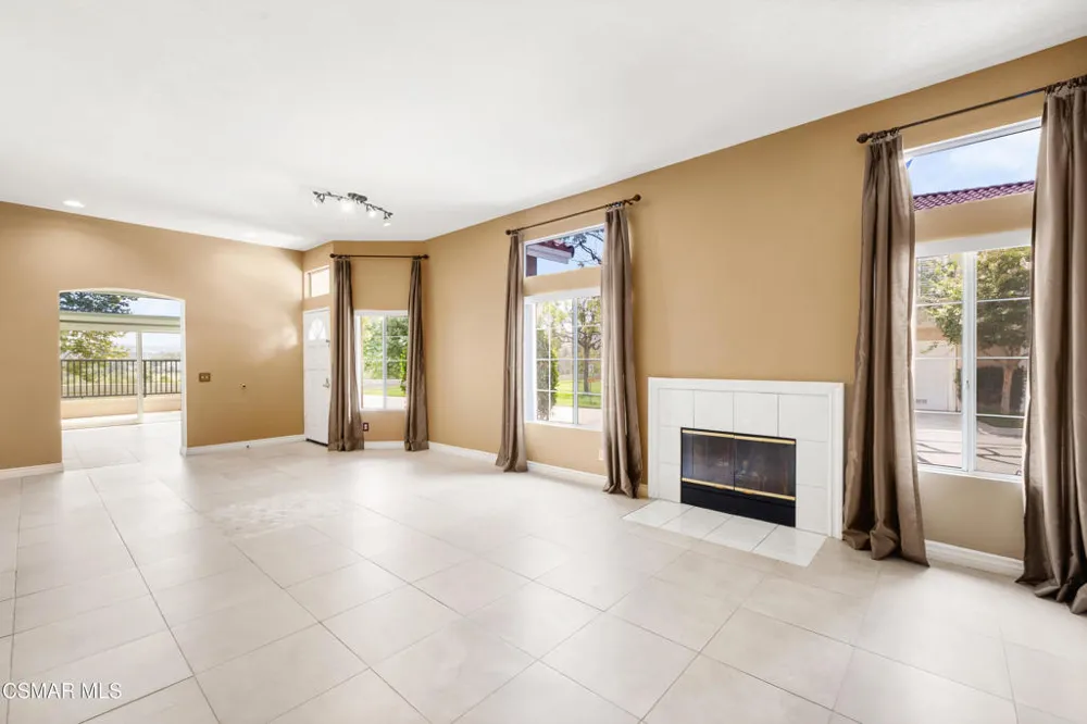 600 Kingswood Lane #G Simi Valley, CA 93065