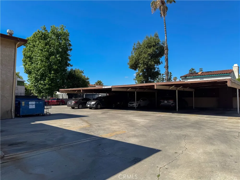 9019 Cedros Avenue #12 Panorama City, CA 91402