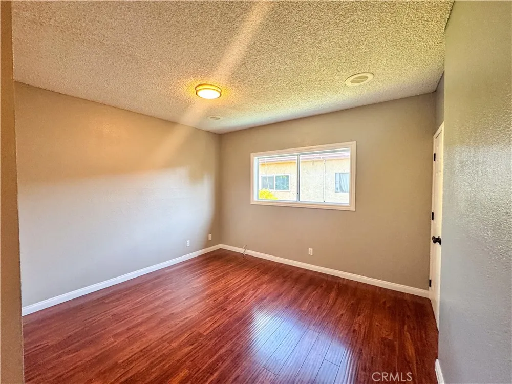 9019 Cedros Avenue #12 Panorama City, CA 91402