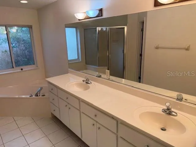8005 SW 134TH LOOP ocala, FL 34473